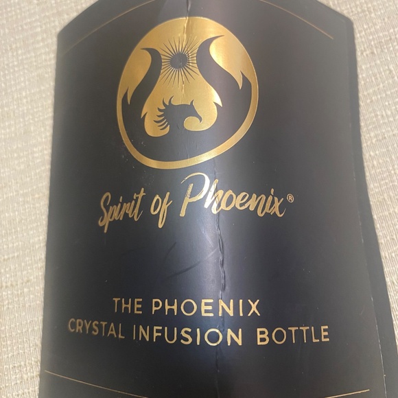 Spirit of Phoenix Bottle for Water, Coffee and Fruit Water - Picture 11 of 14